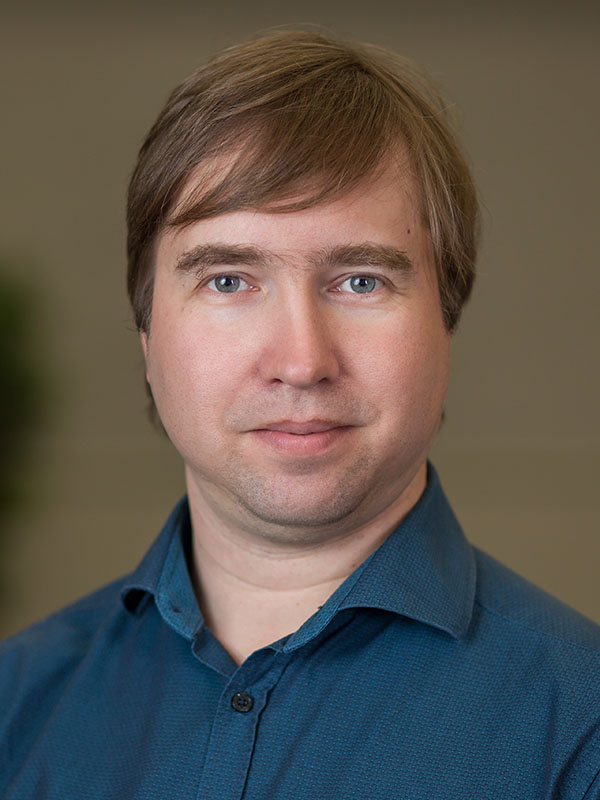 Yury Emelyanov